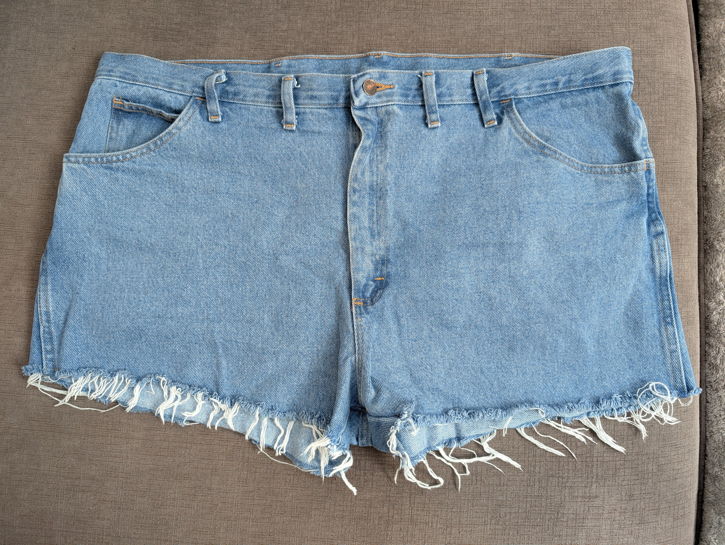 Cut Off Jeans Shorts